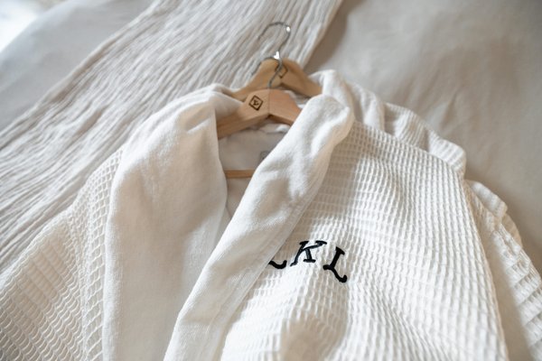 Redécouvrez votre confort avec nos peignoirs en coton élégants